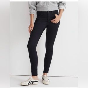 Madewell Roadtripper skinny jeans in black